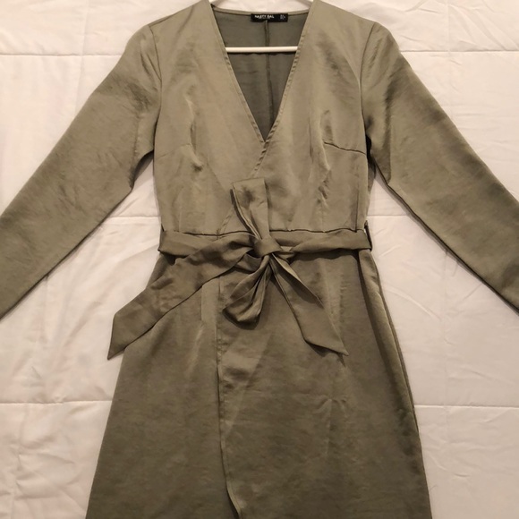 olive green pinafore dress EYELET PINAFORE DRESS ~ OLIVE GREEN [ Wool, Brass Hardware ] – keegan main image 0